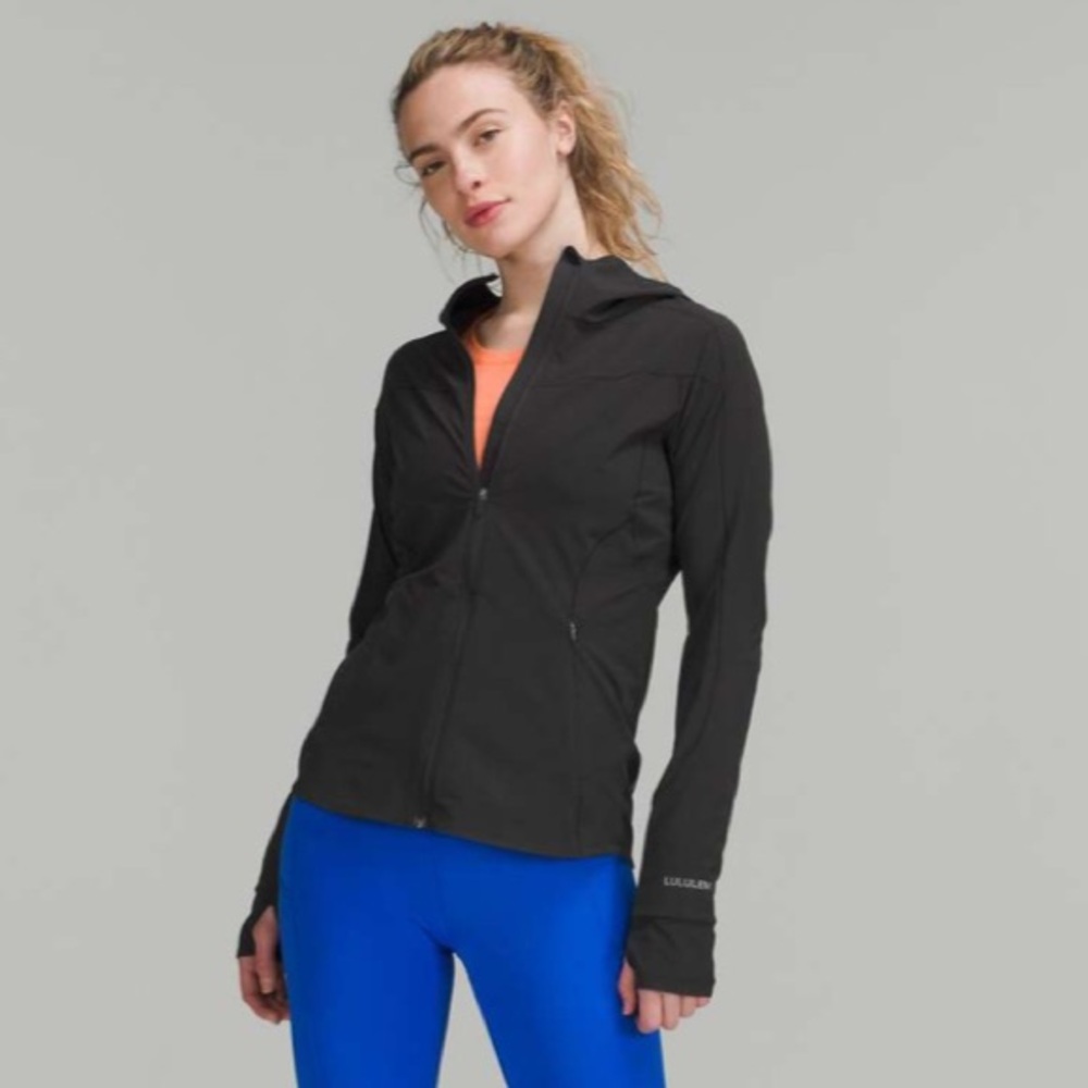 Lululemon Mist Over Windbreaker Black Size 8